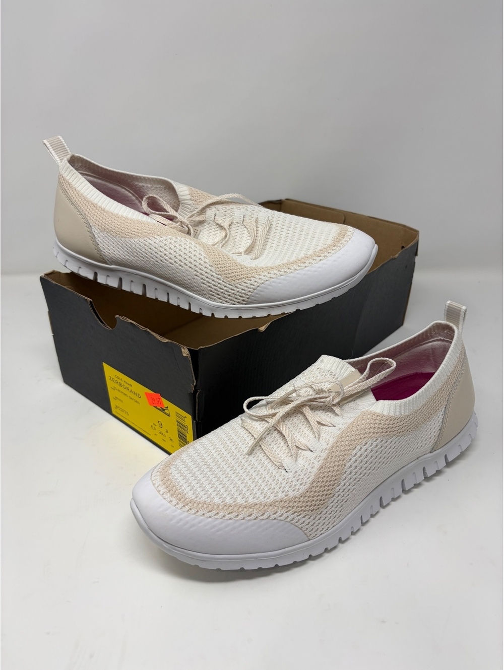 Cole Haan Zerogrand Wingtip Oxfords Shoes Size 9 B Beige and